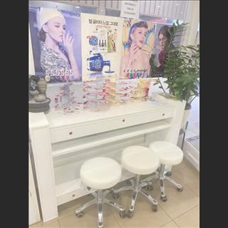 Sang shop nails vị trí thuận lợi giá thương lượng gần Mossman