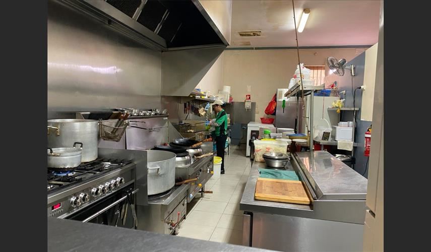 Cần sang shop nhà hàng và take away vùng Swan Hill ,Vic