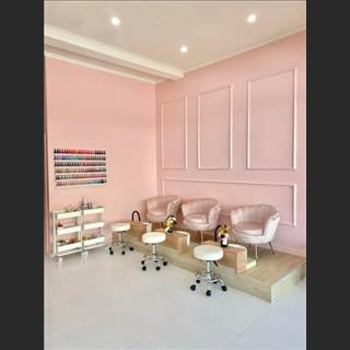 Sang tiệm nails rent rẻ, shop đông đúc, giá sang thấp