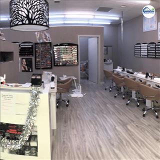 Sang shop nails ở Ferntree Gully cách springvale 30 phút lái xe