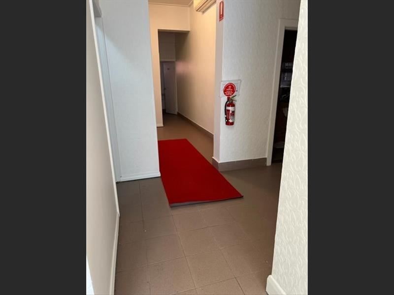 Cần sang shop massage, tiền rent rẻ, vị trí tốt vùng Coburg
