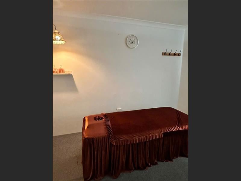 Sang gấp tiệm massage vùng Fairfield, rent & giá sang rất rẻ