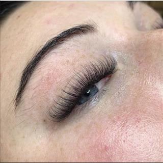 Shop beauty cần thợ mi biết waxing càng tốt lương cao 